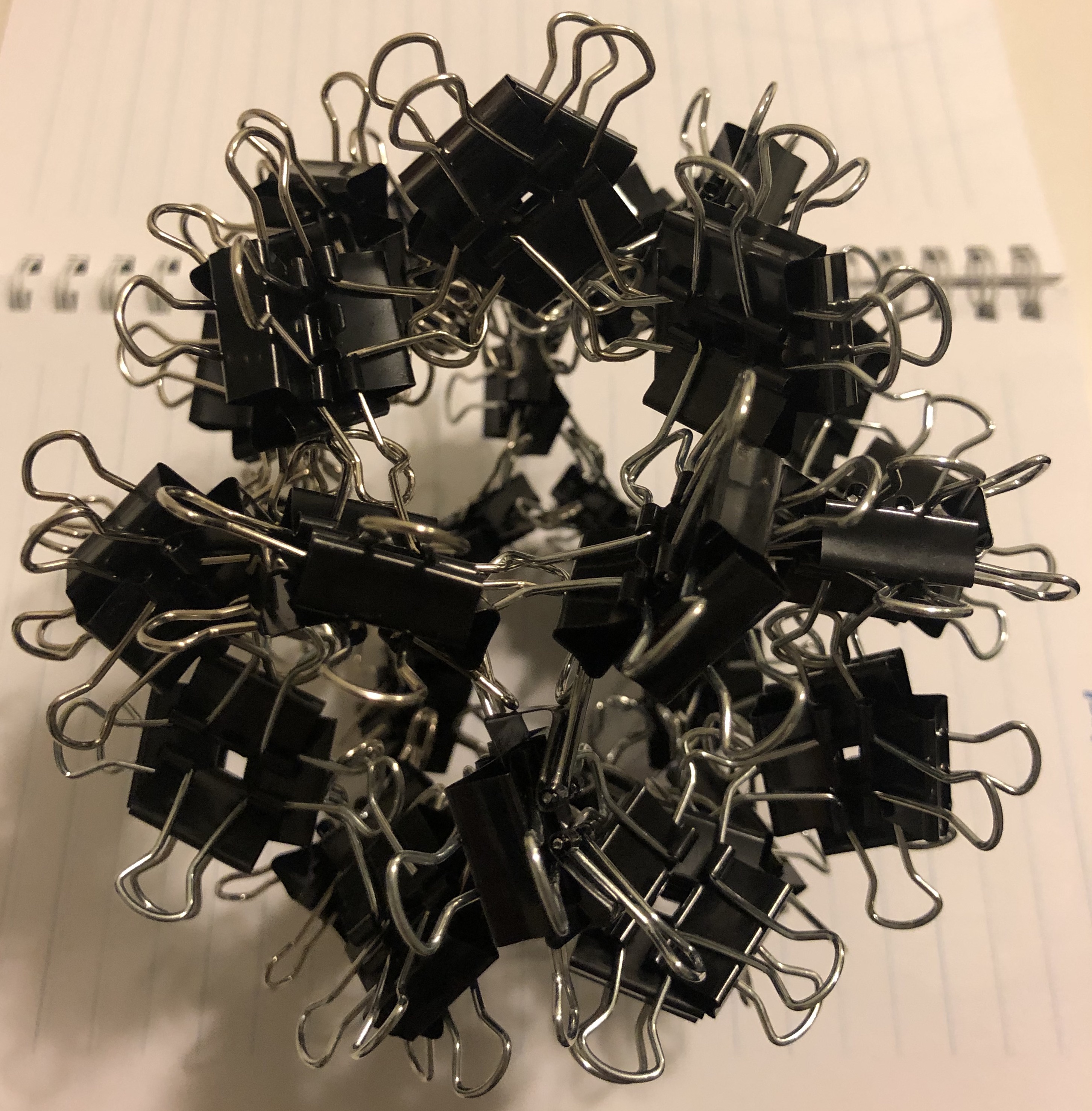 120 clips forming 30 H-edges forming dodecahedron