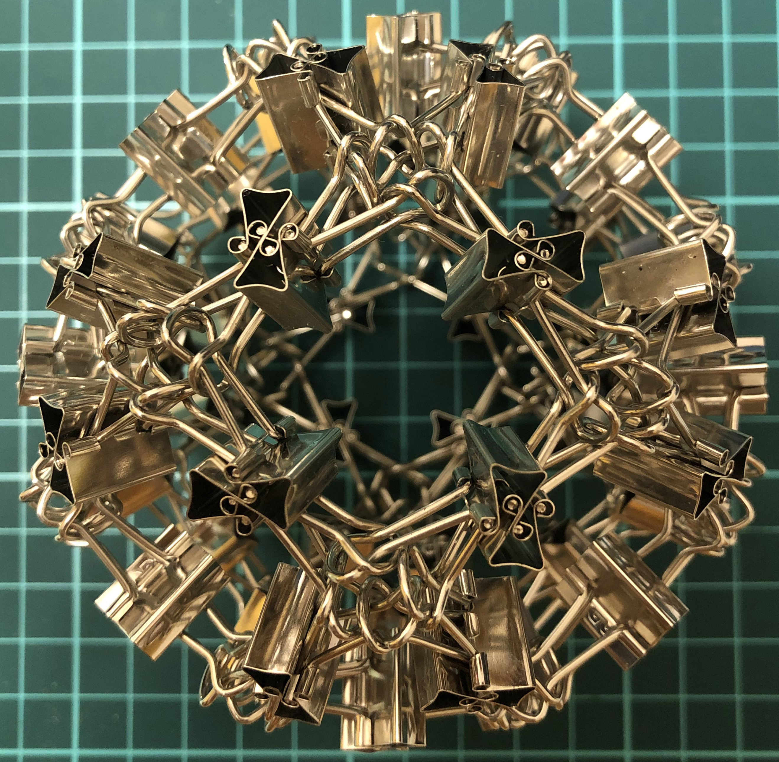96 clips forming 96 I-edges forming rhombicuboctahedron